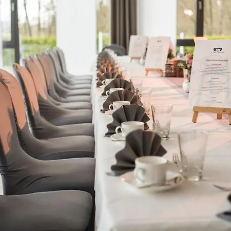 Estricher Hof 호텔 3*